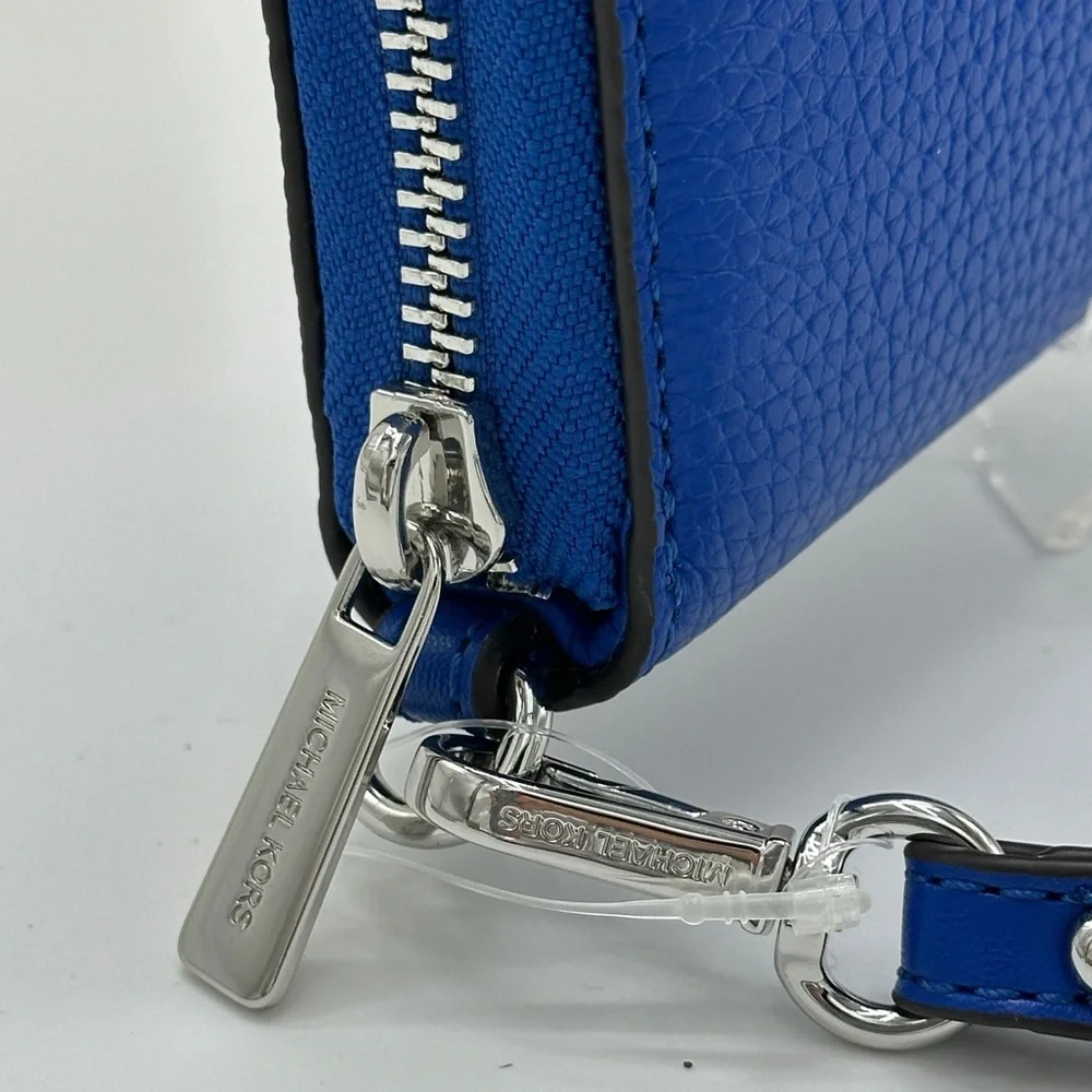 MICHAEL KORS Jet Set Travel Continental Zip Galaxy Blue color